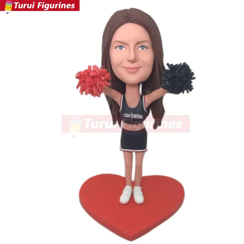 

Cheerleader Personalized Girlfriend Gift Bobble Head Clay Figurines Based on Customers' Photos Using As Birthday Cake Topper Gif