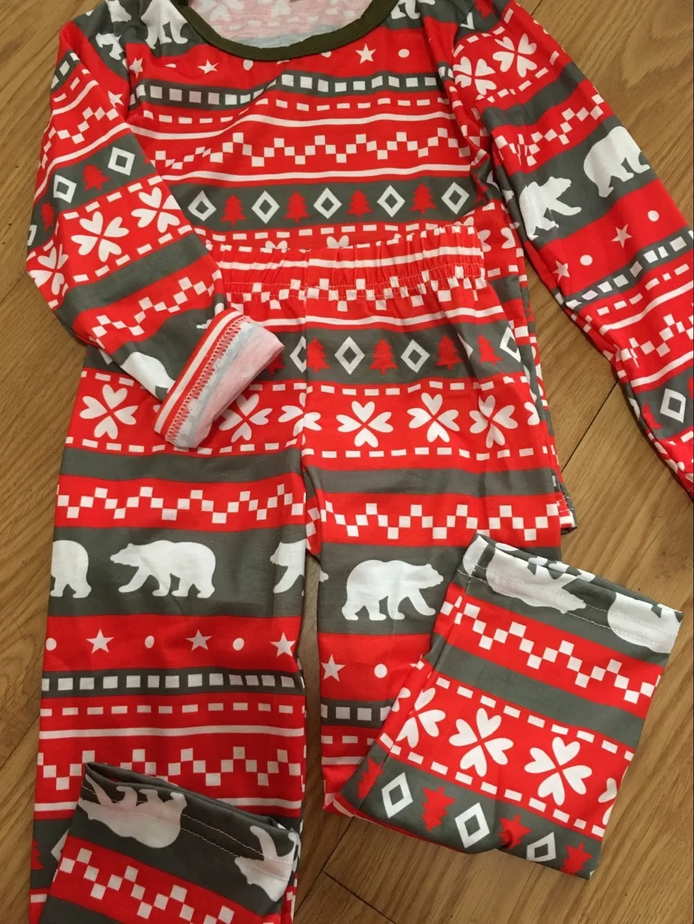 Новогодние рождественские пижамы для всей семьи; Одинаковая одежда для всей семьи; комплекты одежды для папы, мамы, дочки и мальчиков; пижамы для всей семьи; CA490
