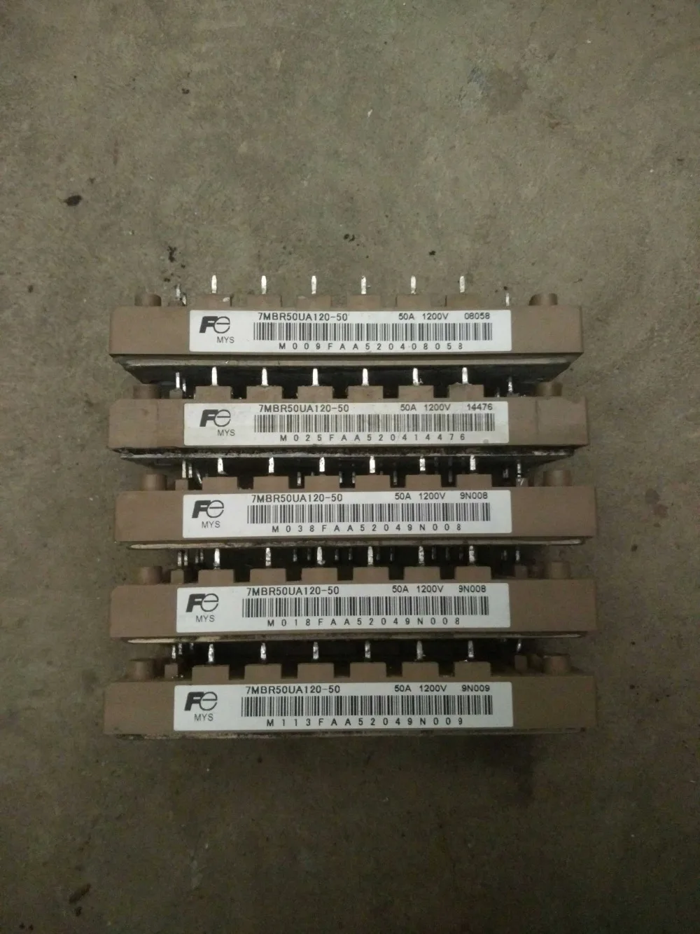 7MBR50UA120-50 7MBR50SA060-50 7MBR15SA120B 7MBR30SA060-50 7MBR50NF060 7MBR35UA120-50 | Компьютеры и офис