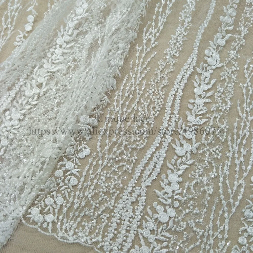 2019 New collection higher quality lace fabric bridal dress sequins fabric elegant lace fabric for dress fabric selling by yard