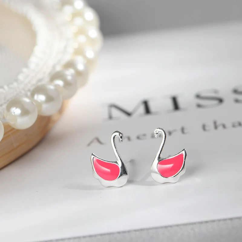 Женские серьги капельки из серебра S925 пробы с розовыми лебедями гипоаллергенный