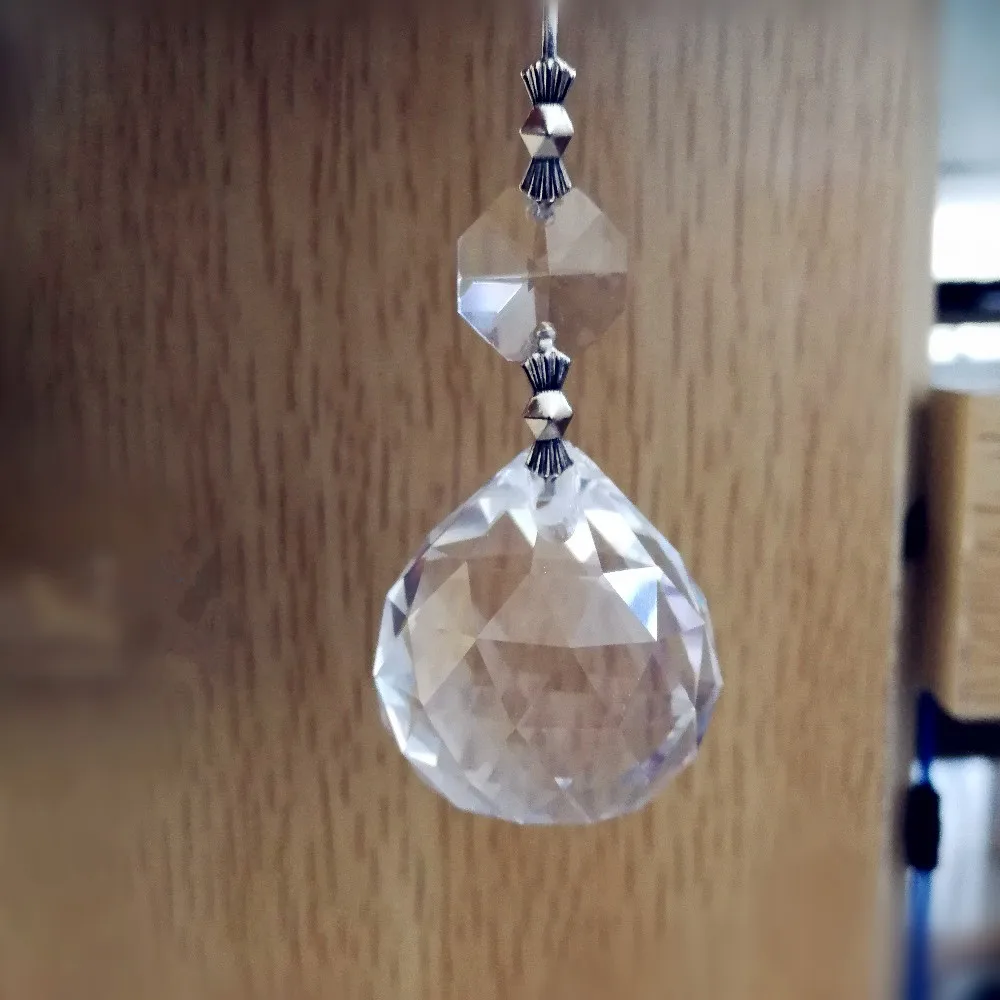 Nature stones 100pcs/lot clear crystal faceted ball+octagon bead haing pendants for chandelier parts wedding party decoration | Дом и сад