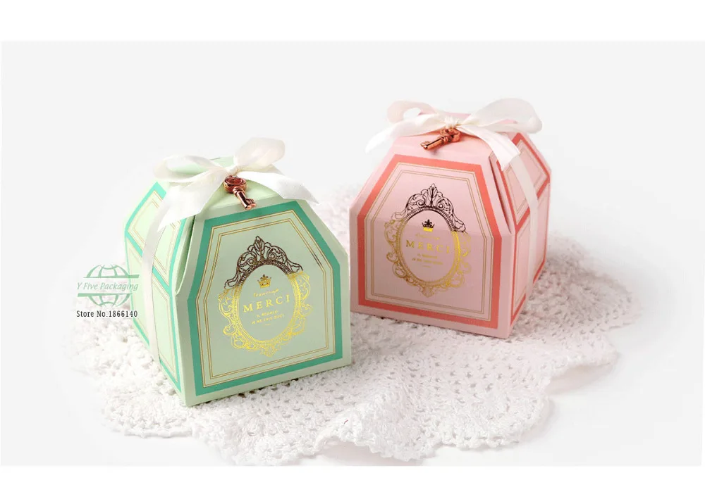 

9*9*10 см красная и зеленая Подарочная коробка Karft бумажные коробки для конфет и шоколада подарочная коробка для свадебной вечеринки 100 шт. Бесплатная доставка