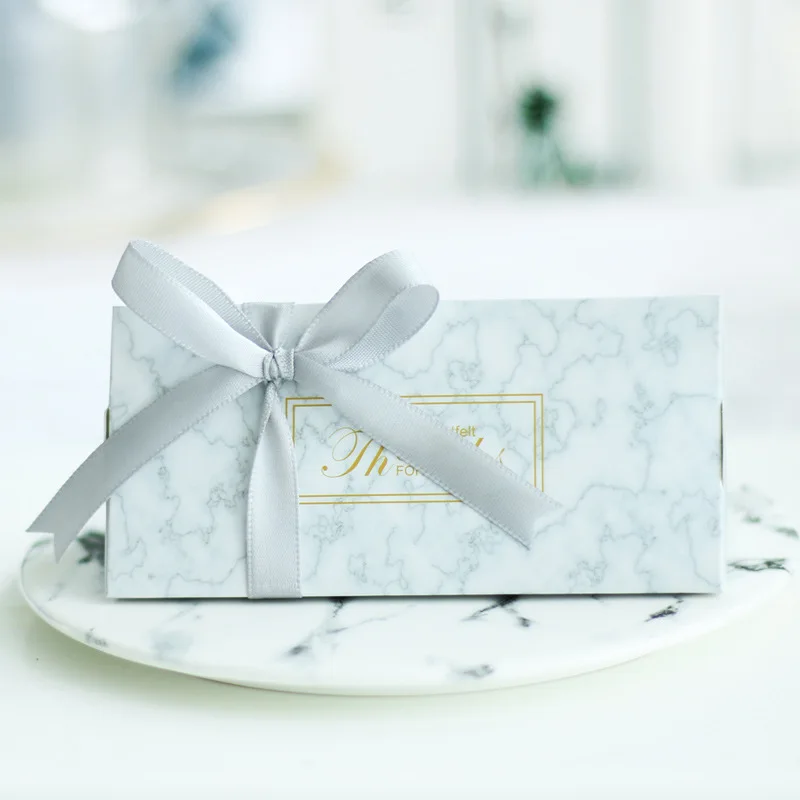 Triangular Brick Paper Candy Box Wedding Gift Boxes for Guests Favors and Gifts Chocolate Party Supplier |
