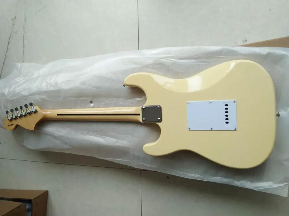 Электрогитара ST Cream хромовое оборудование Tremolo принимаем оптовую продажу любого цвета производства реальный дисплей изображения