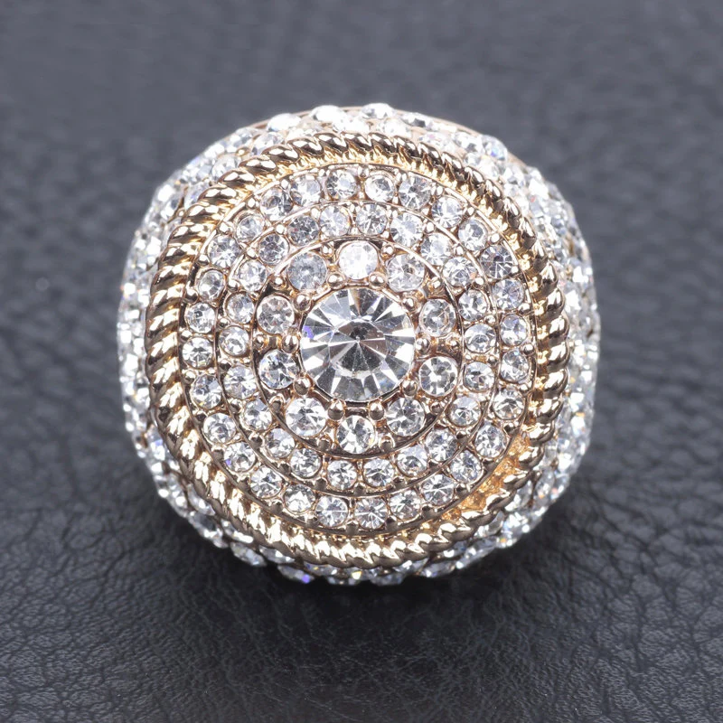 Женское и женское кольцо с кристаллами Золотое кубическим цирконием|Обручальные