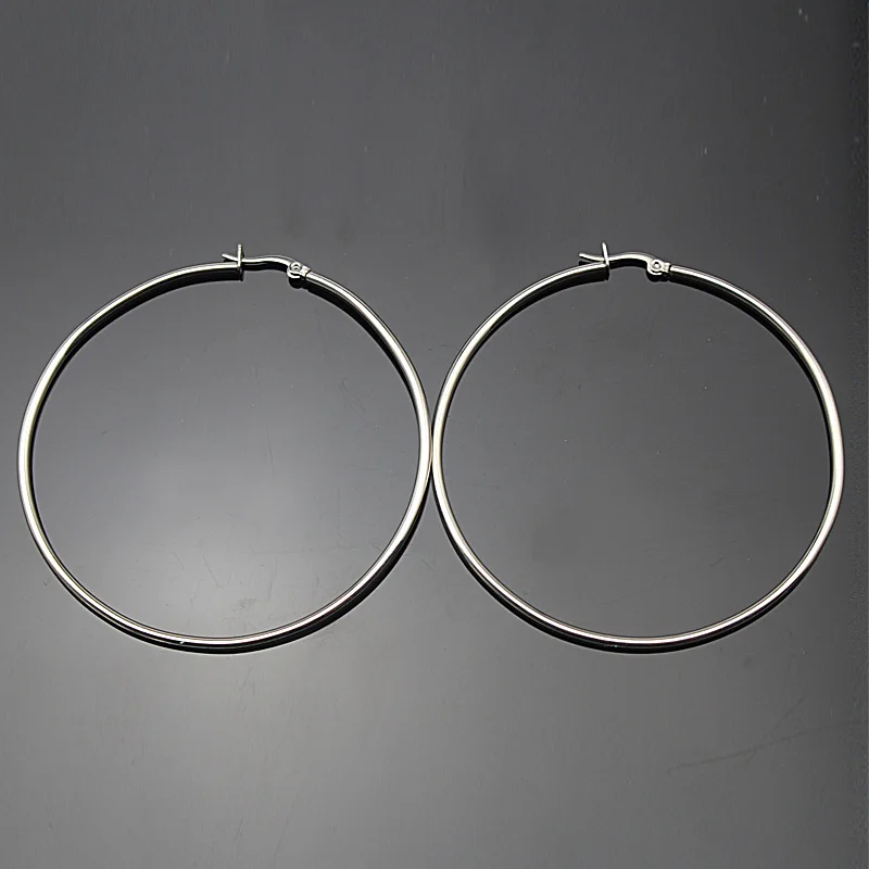 silver round 65mm Ювелирные изделия из нержавеющей стали серебряного цвета, тонкие овальные серьги-кольца для женщин, хирургический стальной материал, здоровый и антиаллергенный - Окраска металла: silver round 65mm