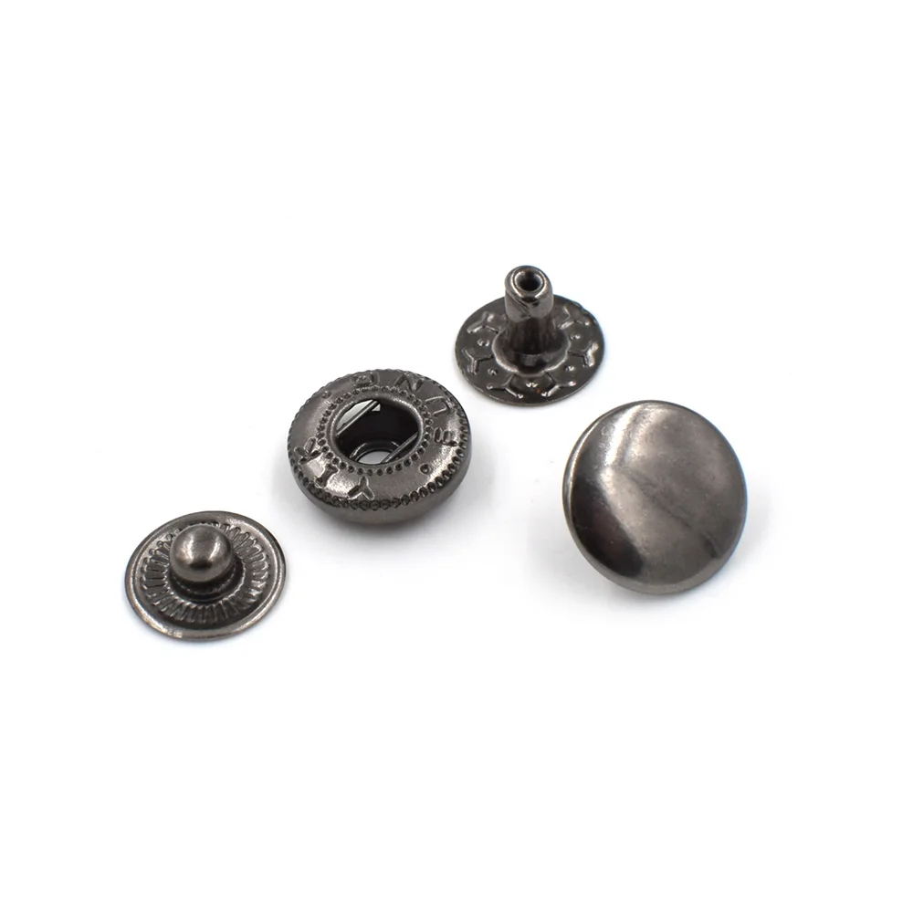 кнопка заклепка 17мм чёрная. заклепка пуговица молния barbour. пуговицы клепки для одежды. металлические пуговицы. кнопки для джинсов металлические.