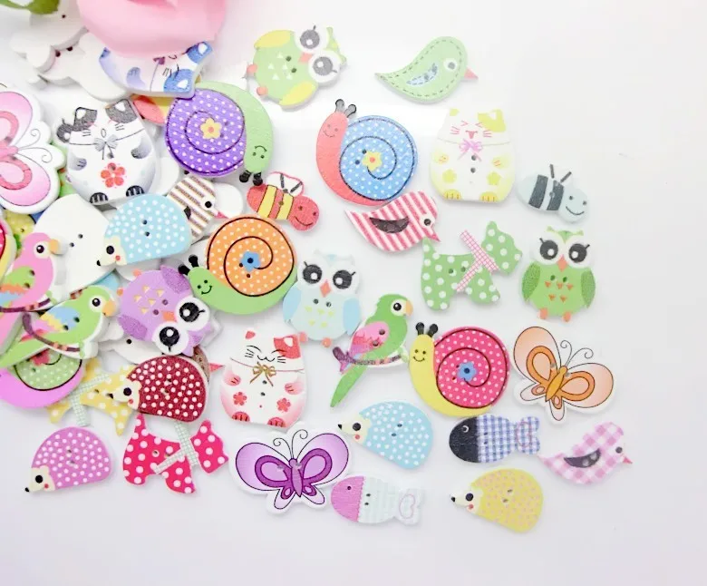 Бесплатная доставка 30 шт Смешанные 2 отверстия животные шаблон мультфильм Дерево