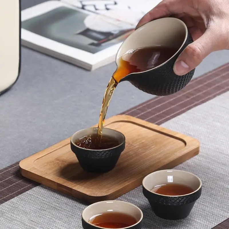 

10pcs Kung Fu Tea Set Beautiful And Easy Teapot Kettle Chinese Travel Ceramic Portable Teaset Ceramic Tray Coffee Cup Gaiwan