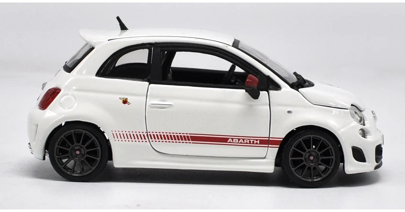 Оригинальная фабричная 1:24 FIAT 500 ABARTH 500 игрушечная машинка из сплава, игрушки для детей, литая модель автомобиля, подарок на день рождения