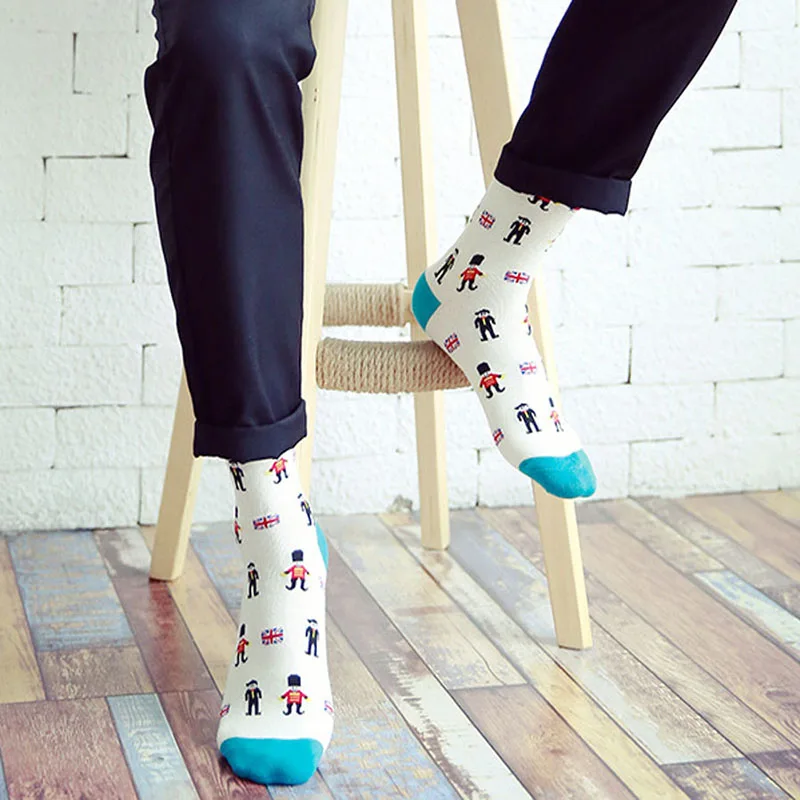 [EIOISAPRA] хип хоп Tideway личность смелый солдат Лоскутные мужские носки новинка