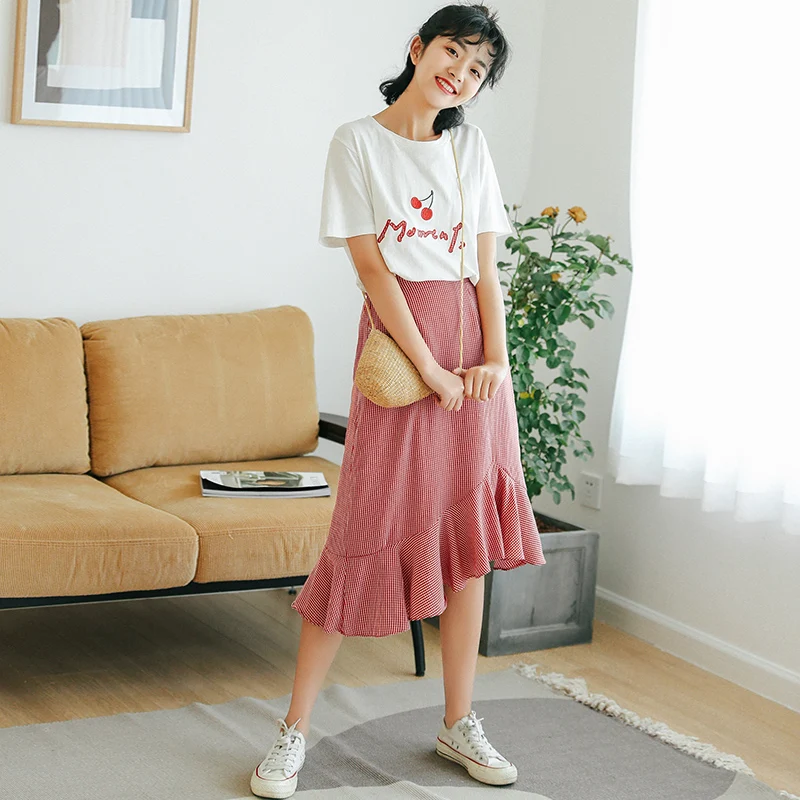 2020 Summer Female Students Clothes Set Letters Embroidered Cotton T-shirts+Irregular Ruffles Skirts Twinset Women Suits |