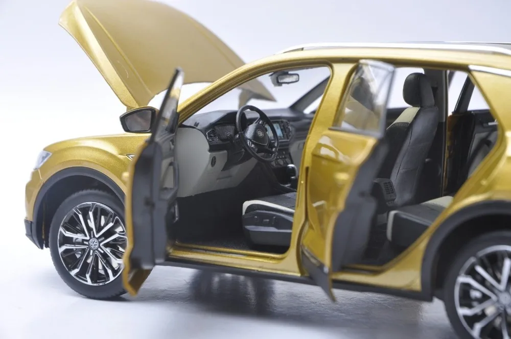 1:18 литая под давлением модель для Volkswagen VW T-ROC золото внедорожник сплав игрушечный автомобиль миниатюрная коллекция подарок TROC T Roc