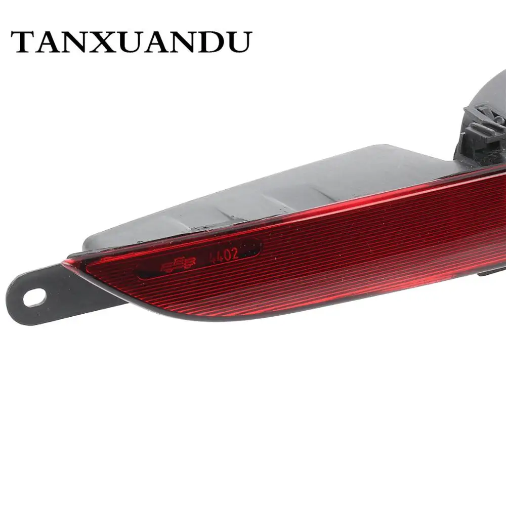 Красный задний бампер Центральная противотуманная фара отражатель фонарь