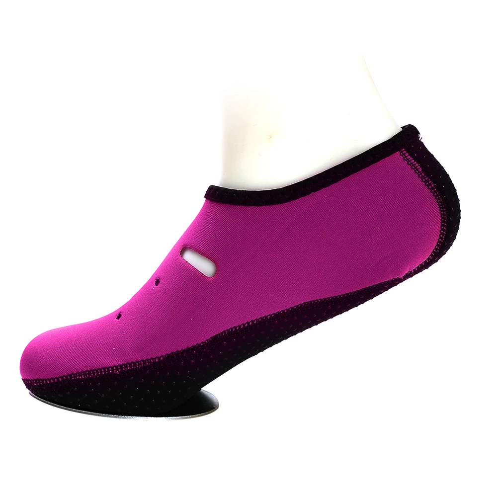 Легкие летние акватуфли унисекс для мужчин и женщин однотонные не скользят