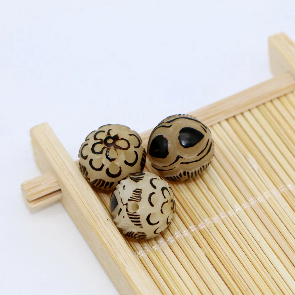 Natural White Bodhi Seed Carved peanuts Buddha beads Findings Wholesales | Украшения и аксессуары