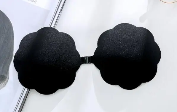 100 pcs  Cool Reusable Self Adhesive Silicone Breast Nipple Cover Bra Pad Invisible Breast Petals for Party Dress