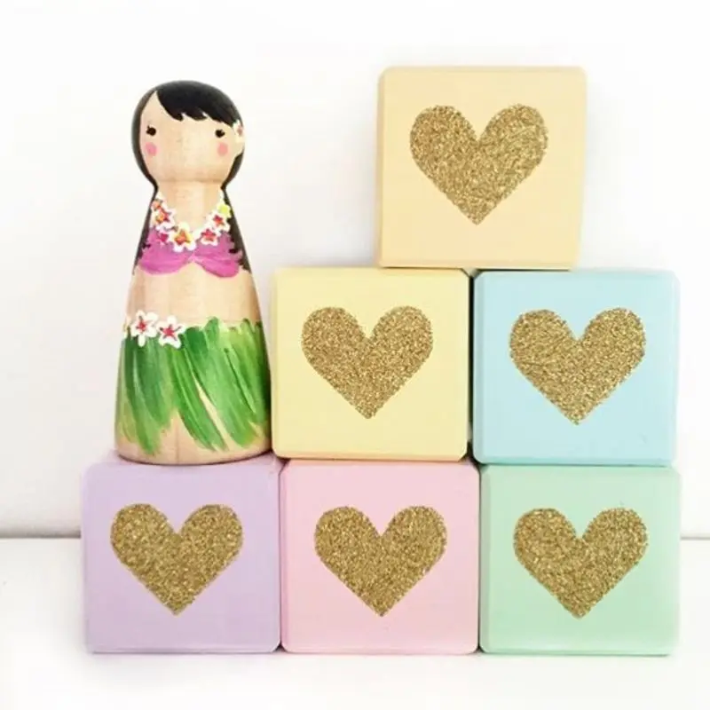 Baby Room Fashion Soft Assembly Furnishings Solid Wood Flash Gold Love Heart Square Cube Ornaments Photography Decoration Prop
