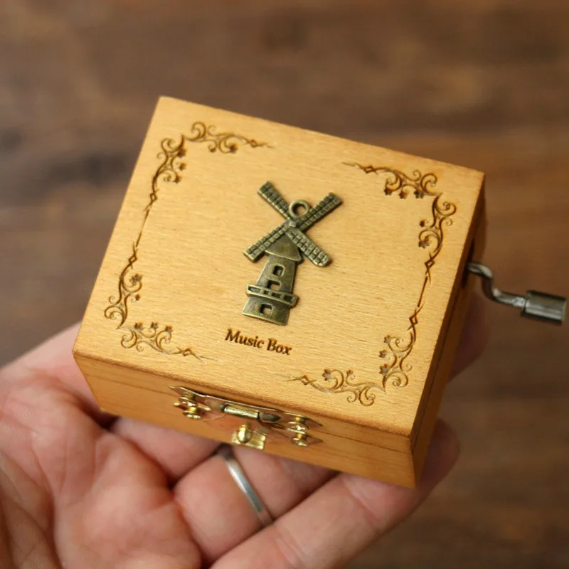 Фото Newest Vintage Wooden Hand Shake Music Box Sky City Creative Gift 10 Designs Tower Heart Lock Windmill Musical Дом и сад Newest Vintage Wooden Hand Shake Music Box Sky City Creative Gift 10 Designs Tower Heart Lock Windmill Musical Дом и сад