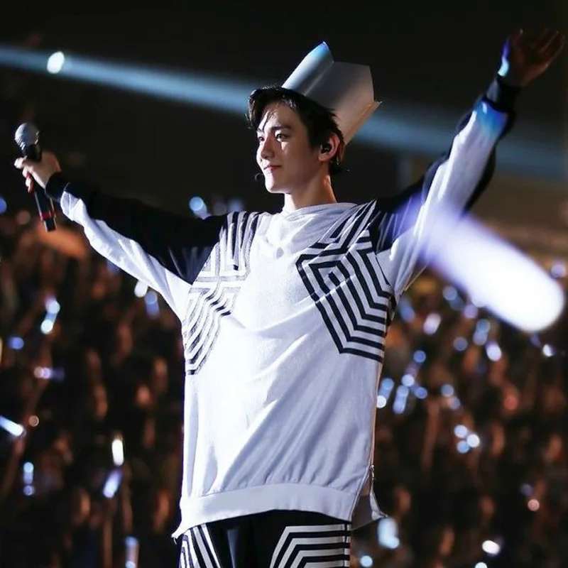 Свободная толстовка с капюшоном Повседневное унисекс Kpop куртка с капюшоном Exo паутина печатных Moleton Feminino Exo боковая молния Lunhan Street