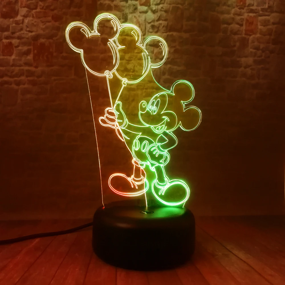 Романтический мультяшный милый Микки Маус удерживающий мышку шар смешанный 7