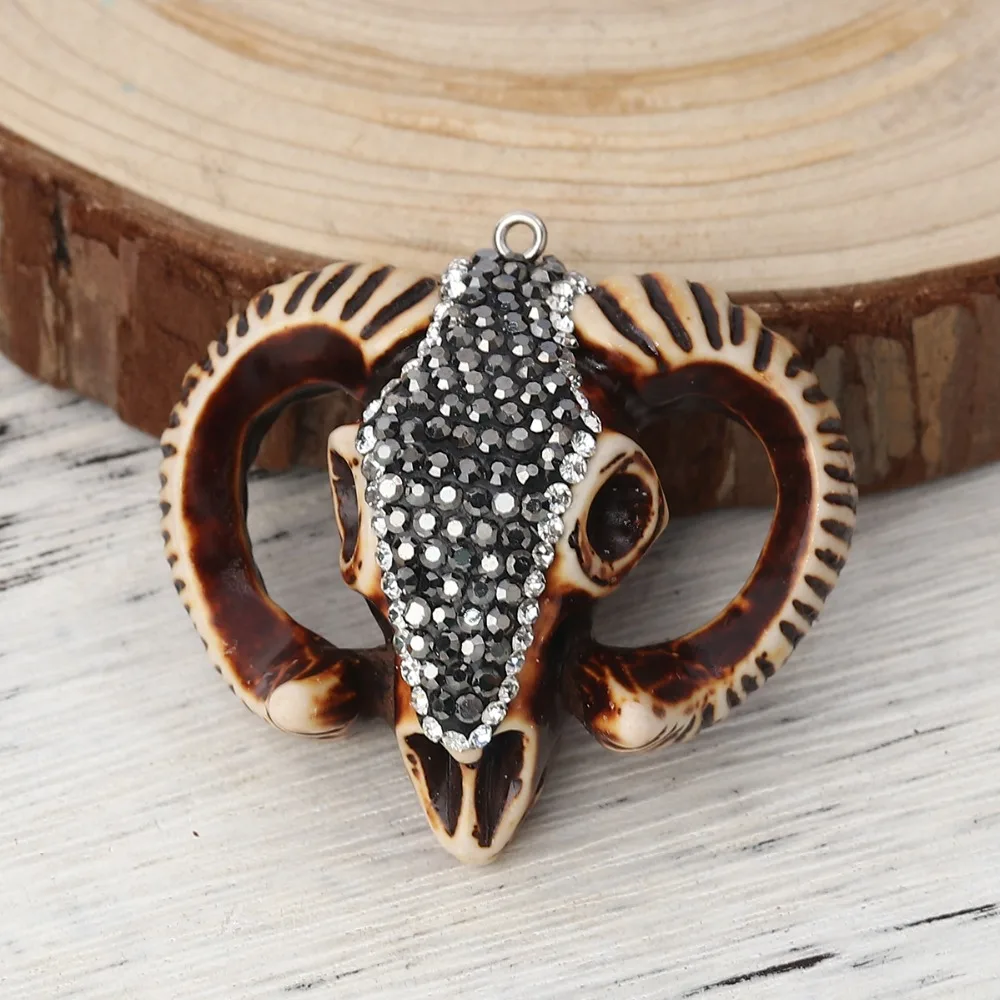 DoreenBeads шикарные подвески из смолы корова овечка коричневая микрозакрепка серый и