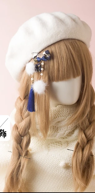 

Princess sweet lolita berets And the Department of hand made bows cyanopathy of their original design is decorated Beret GSH160