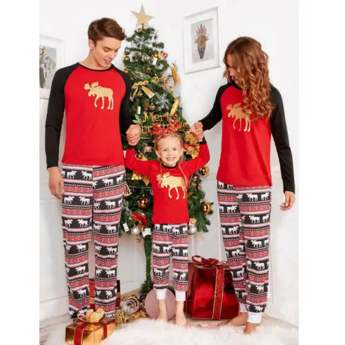 2018 Семейные рождественские пижамы комплект в полоску с изображением оленя