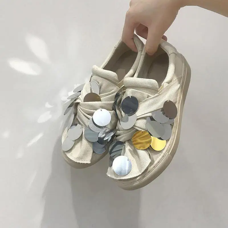 Супер пожарная обувь порт Бриз маленькие белые женские 2018 новый стиль блёстки