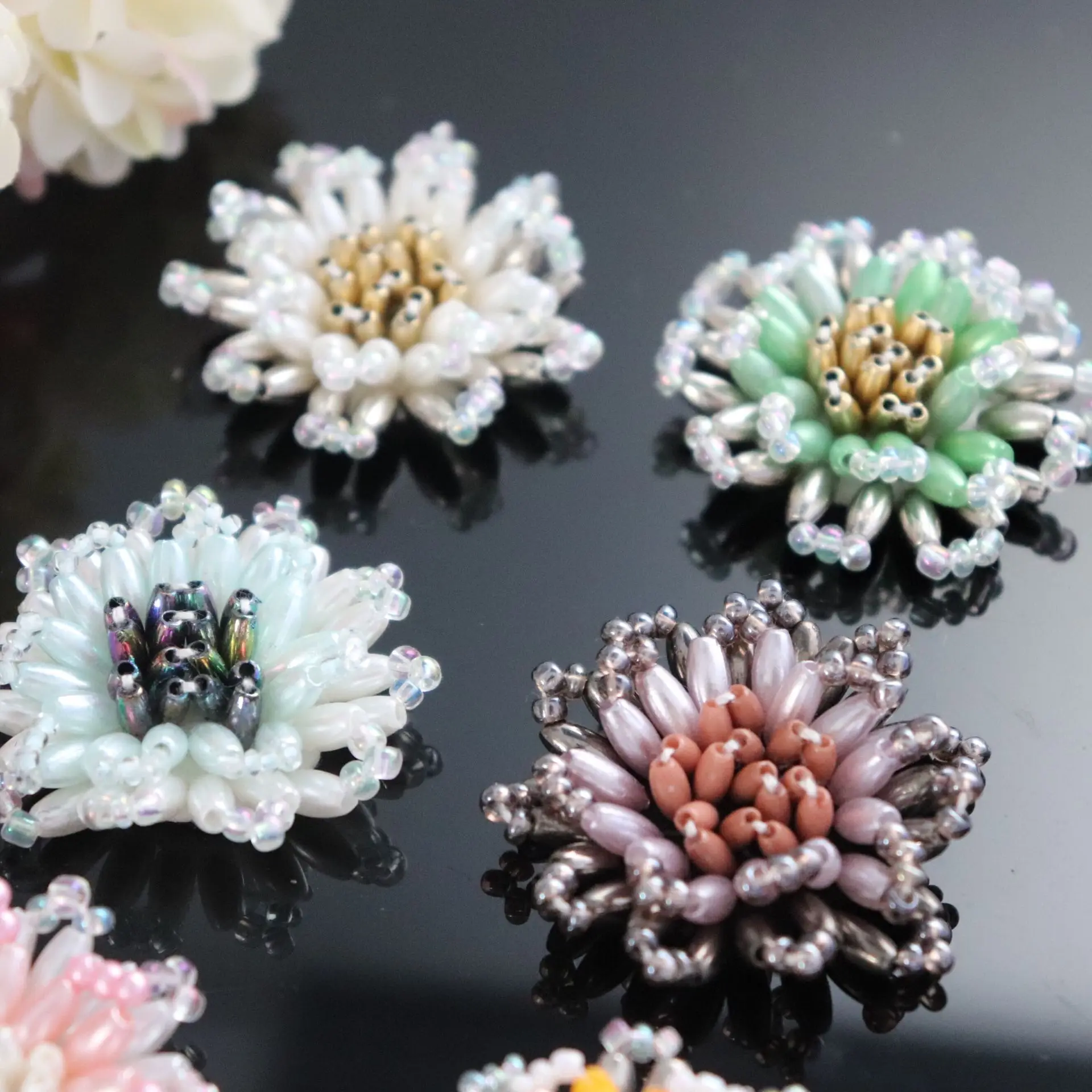 Наклейки на одежду с разноцветными цветочными жемчужинами 3D наклейки ручной