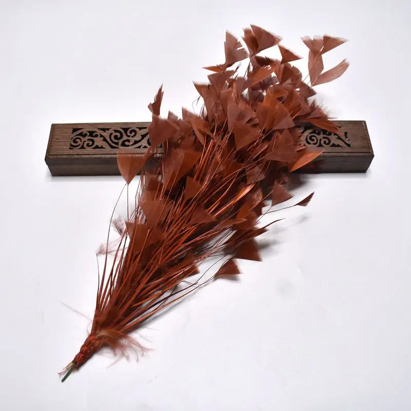 1pcs Beautiful crafts Goose feather party decorations 30CM colored Feathers wedding corsages DIY Carnival headdress Accessories - Цвет: Wine red