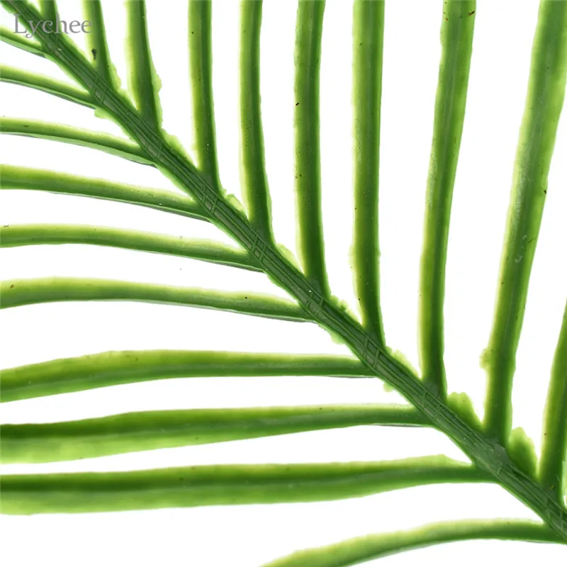 

Lychee Life 10pcs Artificial Palm Leaves Hawaiian Theme Party Decorative Palm Leaves Wedding DIY Decoration Photo Props