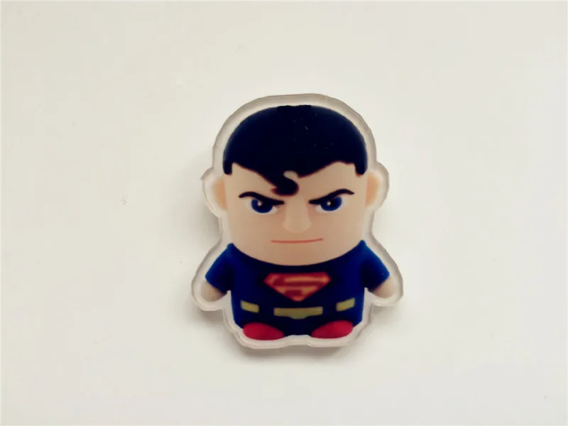 5 вариантов дизайна с изображением американского капитана Супермена Детские