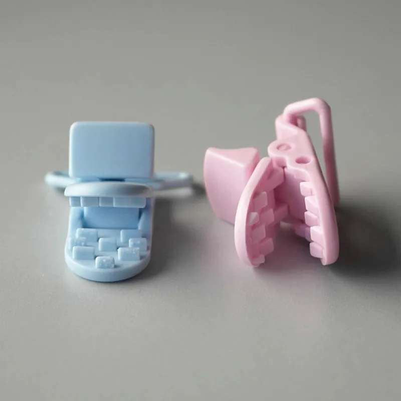 50 шт. детские пластиковые соски клип держатель пустышка мама младенческой зажимы