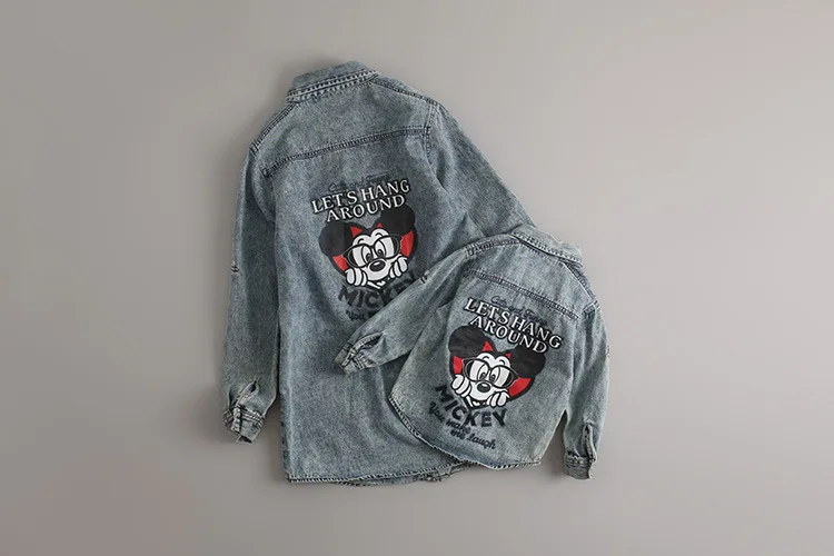 Одежда для мамы и сына джинсовая рубашка куртка с мышкой мальчиков Одинаковая