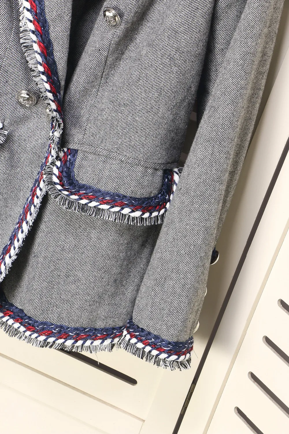 

Runway 2019 early spring new fashion casual short jacket ladies woven color tassel lace slim small suit jacket high quality