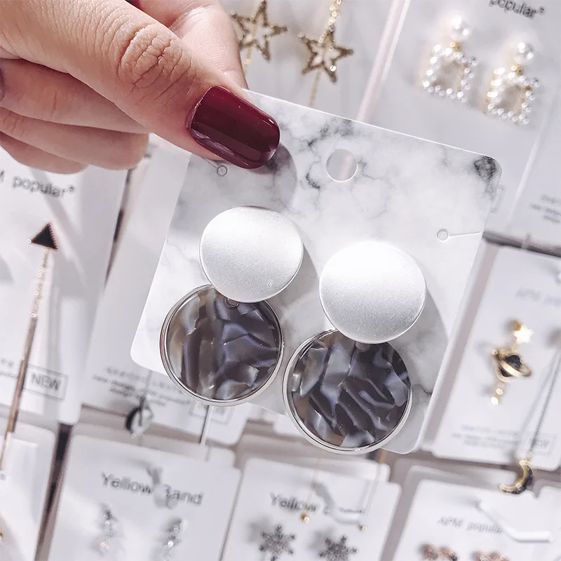 Новые серьги гладкие минималистичные круглые матовые геометрические для женщин