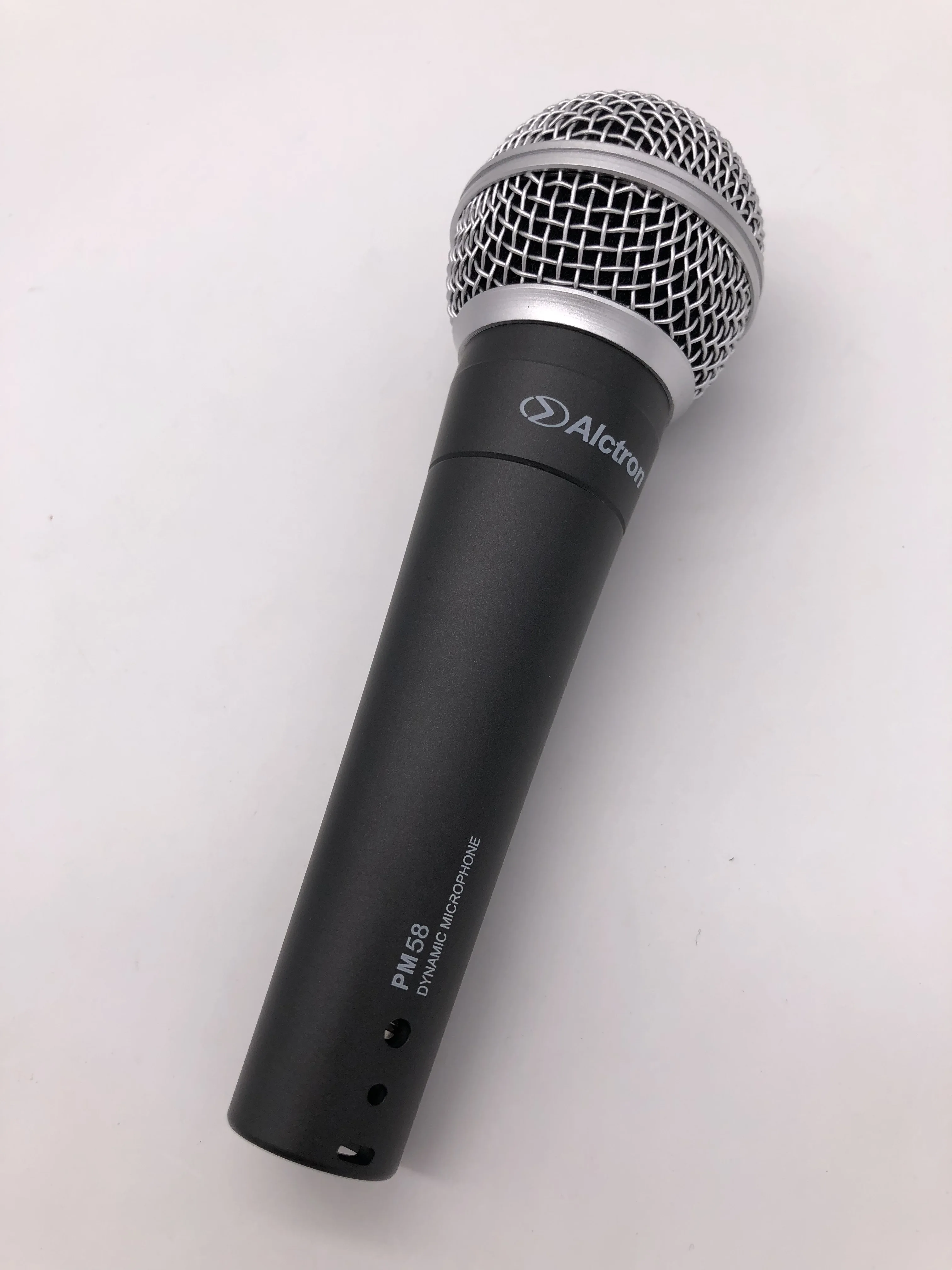 Alctron PM58 High end dynamic vocal recording microphone multi-stage grille for studio application and theater stage performance |