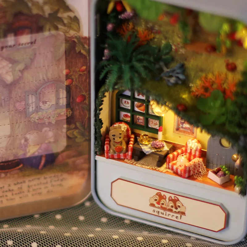 Iiecreate the squirrel paradise DIY маленький кукольный домик дом со светодиодсветильник кой для