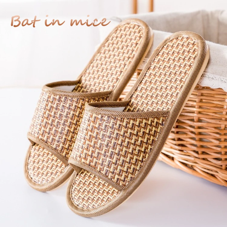 Женские босоножки шлепанцы 2018 женская летняя обувь сандалии на танкетке Модная