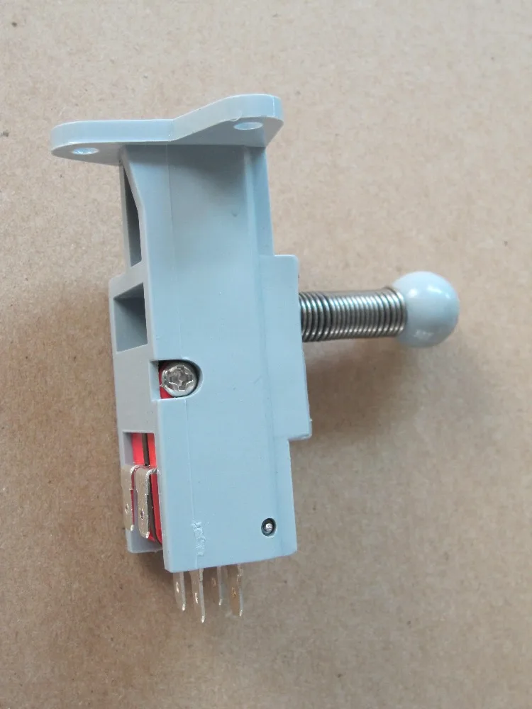 

Sliding gate opener electronic limit switch