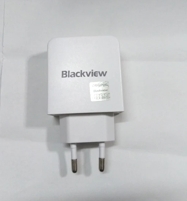 Оригинальное зарядное устройство EU для быстрой зарядки с usb кабелем Type C Blackview BV9000