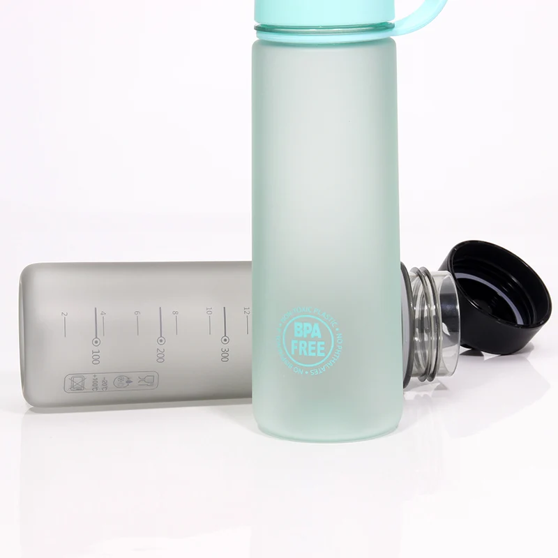 600 мл Пластик Бутылки для воды с отметкой Открытый спорт бутылки питья веревкой