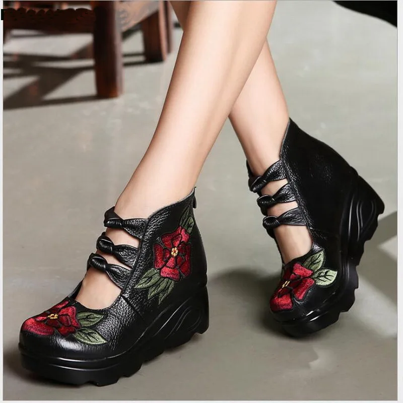 2021 New Arrival Women Genuine Leather Women Flats Platform Shoes Ethnic Style Embroidery With Zip Casual Ladies Loafers Shoes