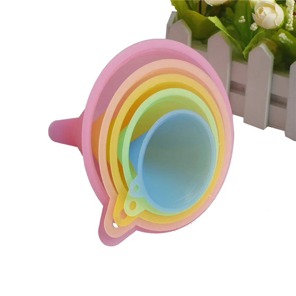 

5 PCS 5 Size Colorful Plastic Liquid Oil Funnel Kitchen Funnel