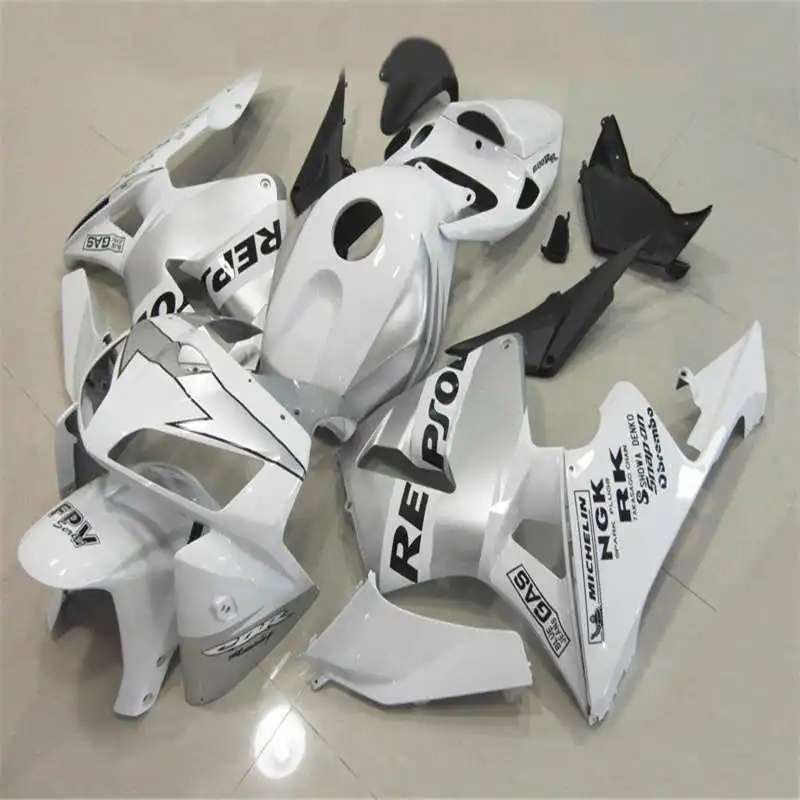 

Dor-Toiletry kits injection mold Fairing kit for CBR600RR F5 05 06 for silver white high quality Fairings