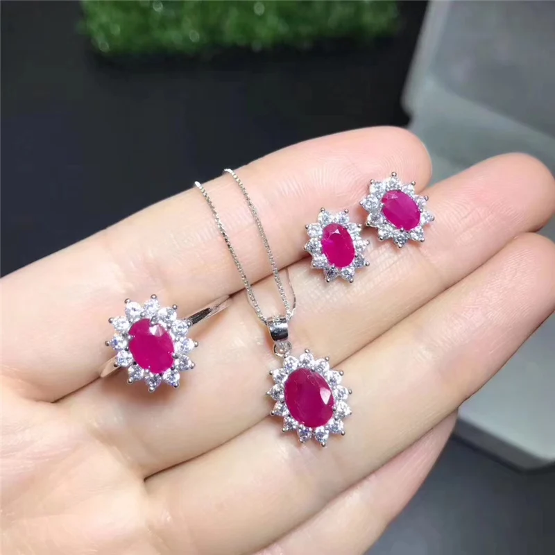 Комплект ювелирных украшений для женщин колье/серьги-гвоздики из 925