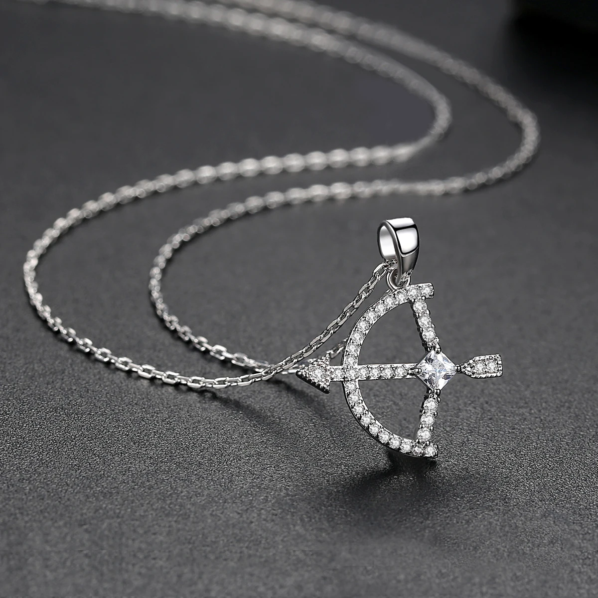 LUOTEEMI дизайн лук и Стрела кулон ожерелье для женщин свидание Роскошный CZ