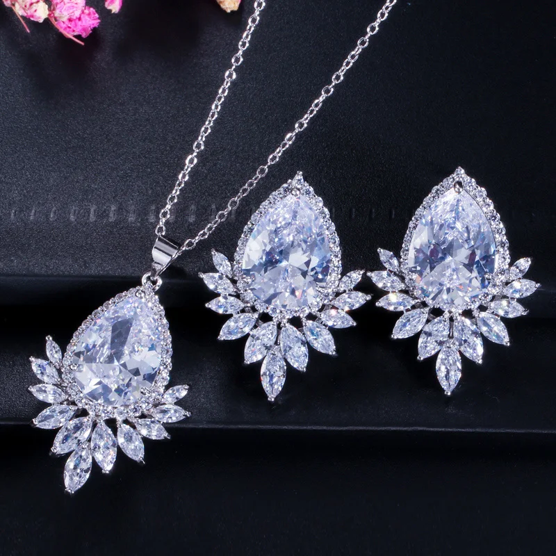 Ожерелье и серьги подвески женские с фианитами в форме капли|jewelry sets|drop jewelry